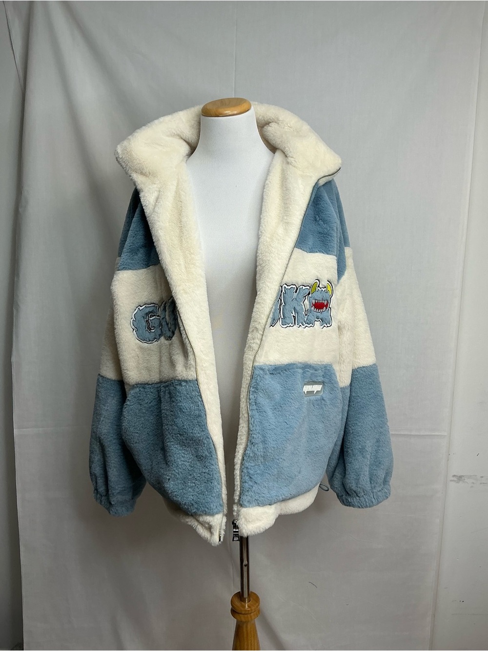 2085 - Cozy Blue & Cream Faux Sherpa Puffer Jacket